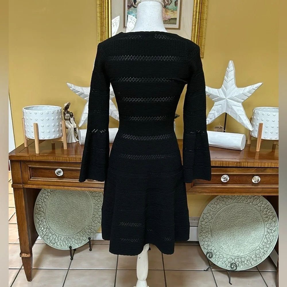 Sandro Paris Carmen Women’s Black Knit Stretch Sweater Dress Fluted Cuffs Sz S - Picture 10 of 16